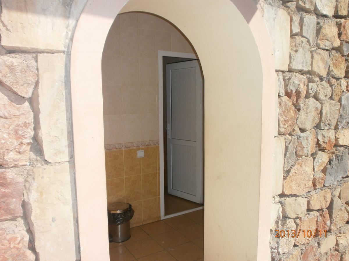 Noravank'S Hotel Areni Bagian luar foto